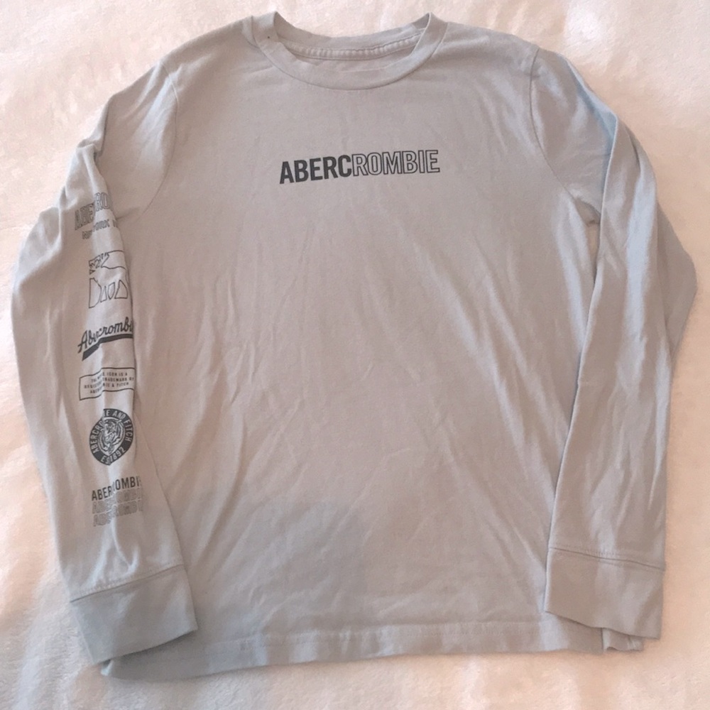 Abercrombie long sleeve shirt , gray, size 11/12 great condition.